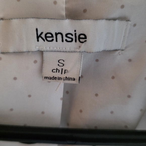 Kensie Women's Tan Blazer - Picture 2 of 4